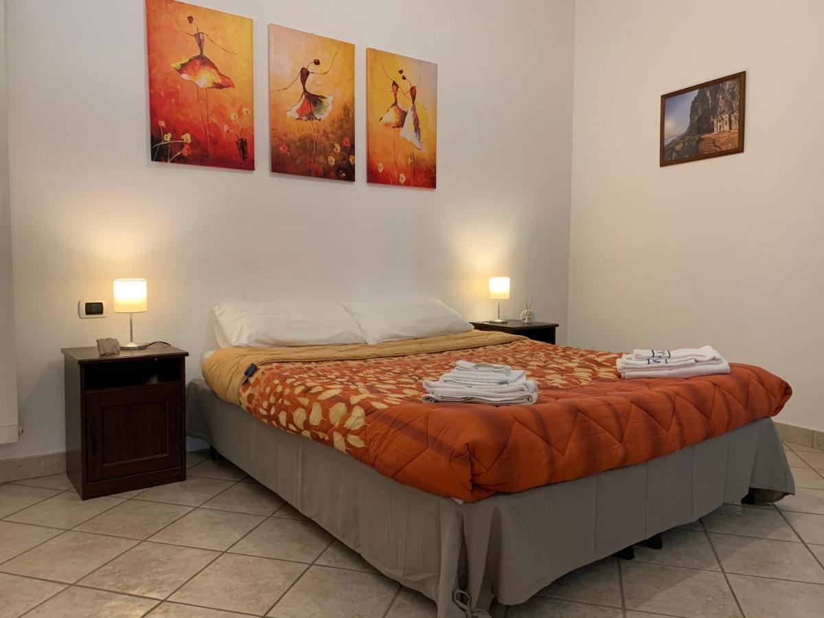 Delizioso Appartamento In Zona Centrale Formia Bagian luar foto